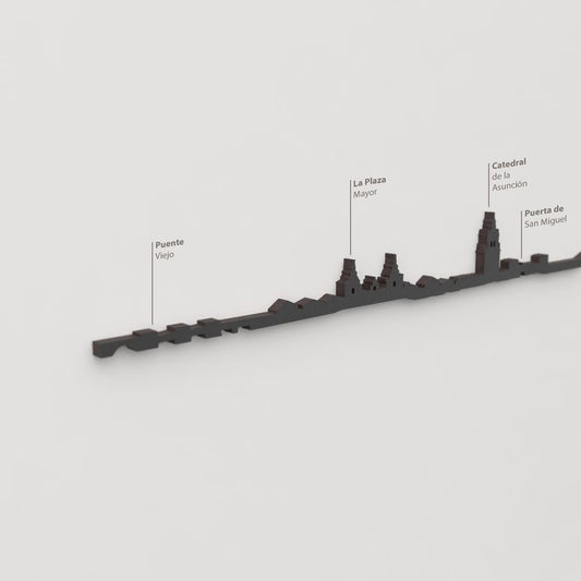 Detalle de la Catedral de la Asunción en la silueta de madera del skyline de Burgo de Osma.