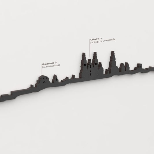 Skyline Santiago de Compostela – detalle de la Catedral de Santiago en madera negra.