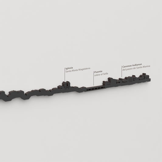 Skyline Ribadesella – detalle de la Iglesia Santa María Magdalena en madera negra.