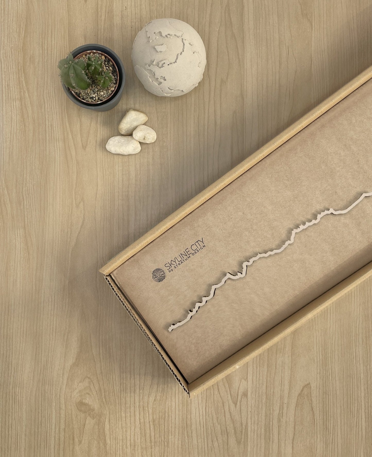 Skyline Montserrat skyline in wood - Skylinecity