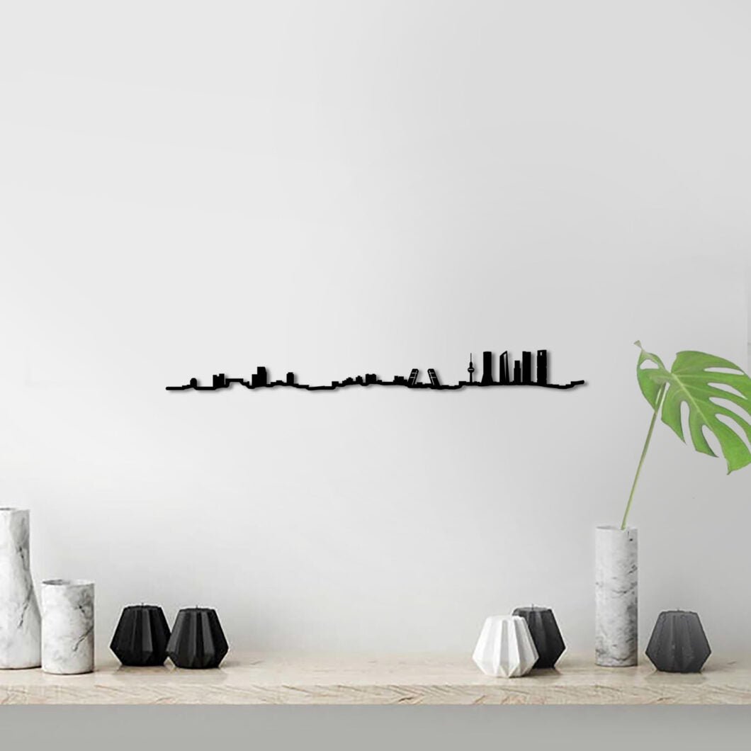 Skyline Madrid skyline in wood - Skylinecity