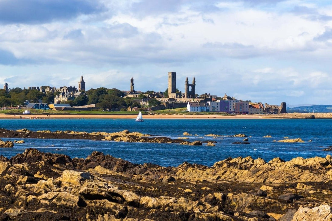 El Skyline de Saint Andrews: Fe, Estudio y Leyenda