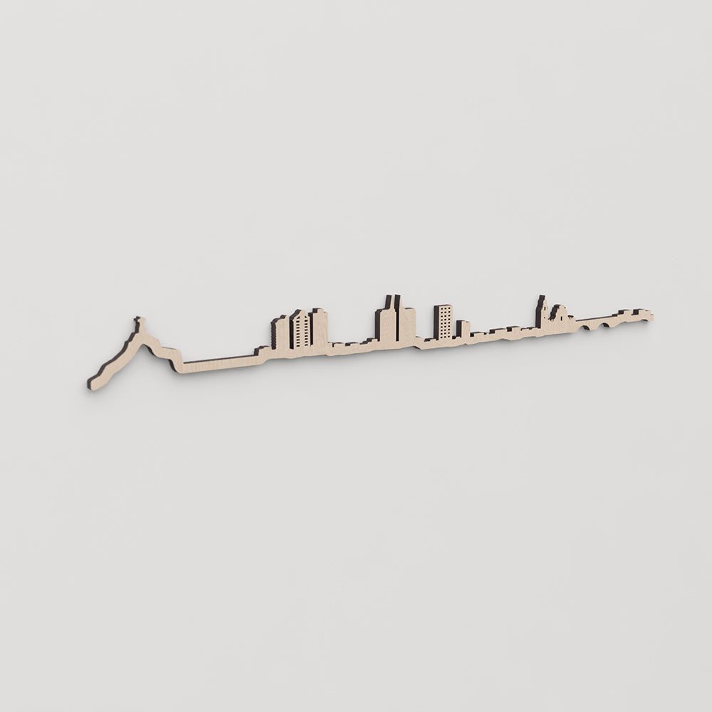 Regalo original: silueta skyline Murcia en madera natural.