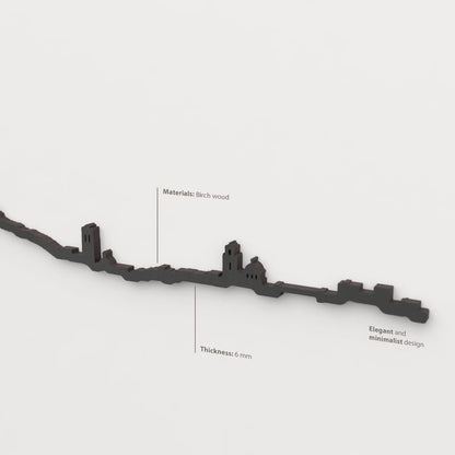 Acabado lacado negro del skyline Orihuela en madera.