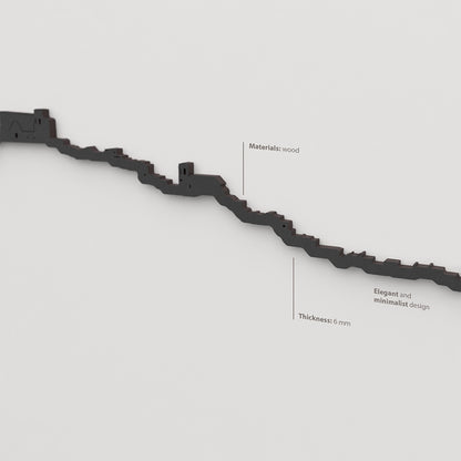 Acabado lacado negro del skyline Peñíscola en madera.