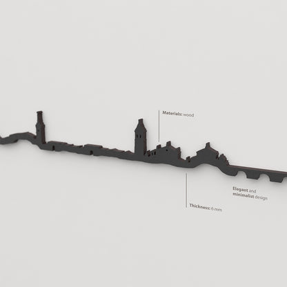 Acabado lacado negro del skyline Talavera de la Reina en madera.