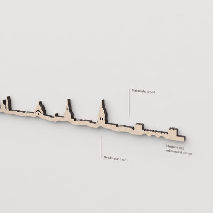 Vetado de la madera natural en el skyline Alcalá de Henares.