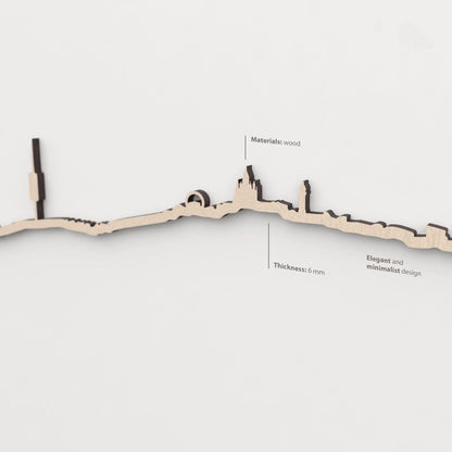 Vetado de la madera natural en el skyline Barcelona Collserola.