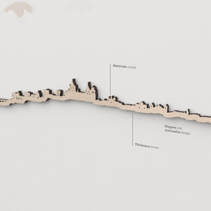 Vetado de la madera natural en el skyline Évora.