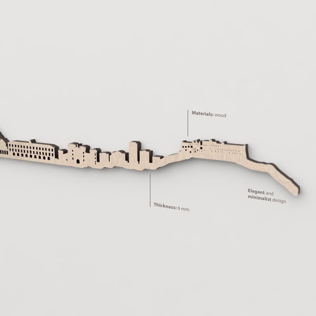 Vetado de la madera natural en el skyline Nápoles.