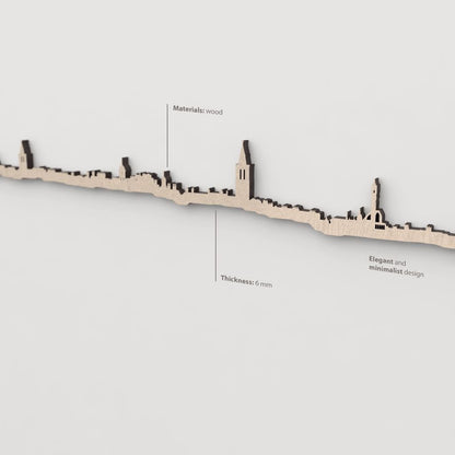 Vetado de la madera natural en el skyline Saint Andrews.