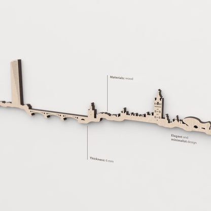 Textura y veta de la madera de abedul natural del skyline Sevilla.