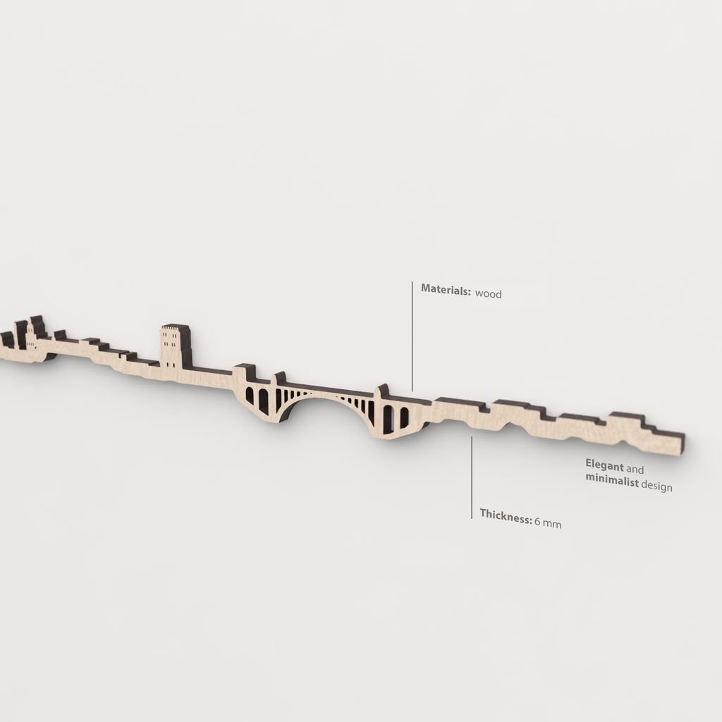 Textura y veta de la madera de abedul natural del skyline Teruel.