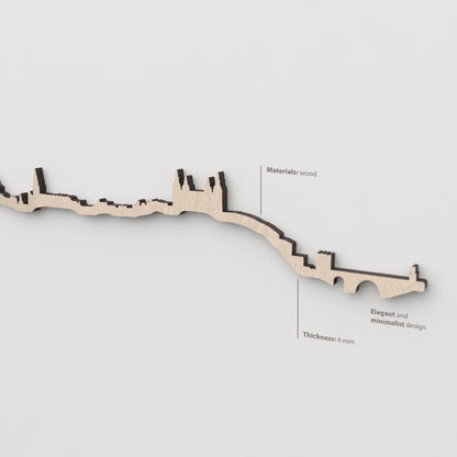 Vetado de la madera natural en el skyline Toledo.