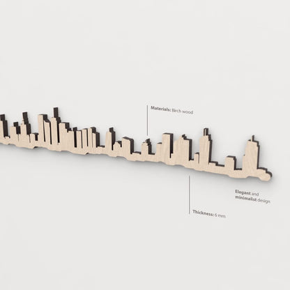 Textura y veta de la madera de abedul natural del skyline Warszawa.