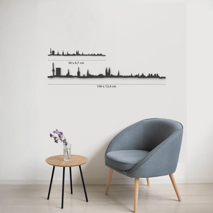 Comparativa de tamaños 50 cm y 100 cm de la silueta de Bremen en una pared de salón.