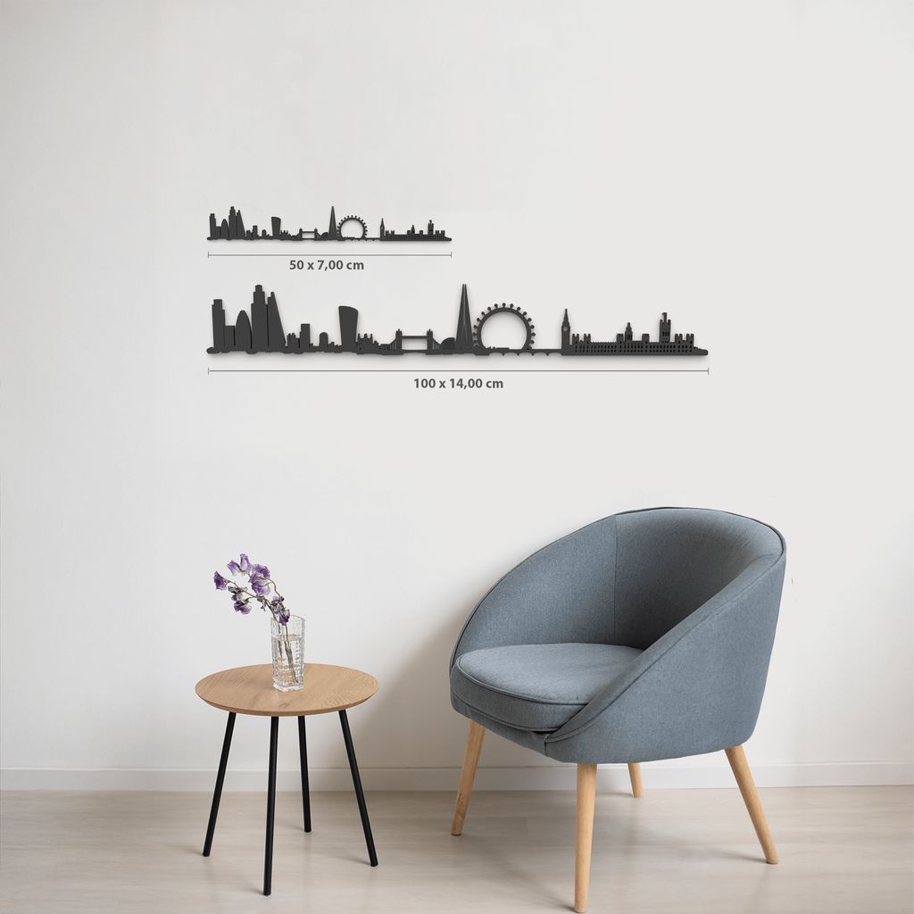 Comparativa de tamaños 50 cm y 100 cm de la silueta de Londres en una pared de salón.