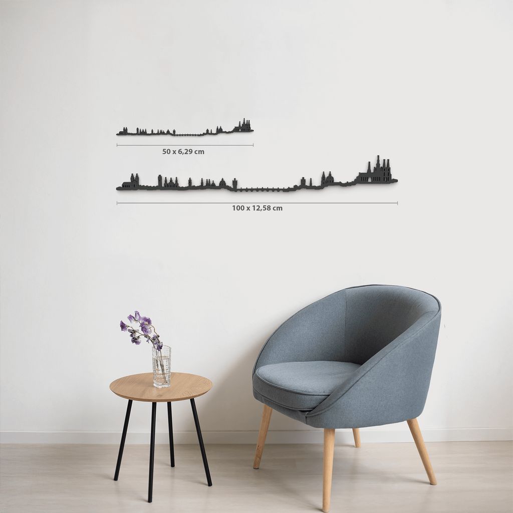 Comparativa 50 cm vs 100 cm del skyline Praga en salón.