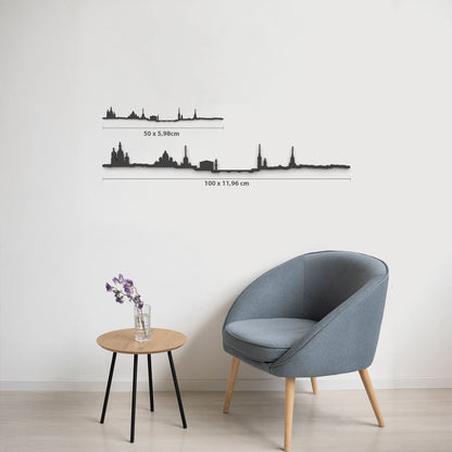 Comparativa de tamaños 50 cm y 100 cm de la silueta de Saint Petersburg en una pared de salón.