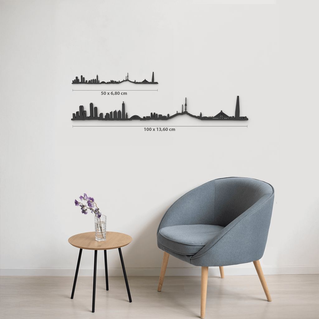 Comparativa de tamaños 50 cm y 100 cm de la silueta de Seoul en una pared de salón.