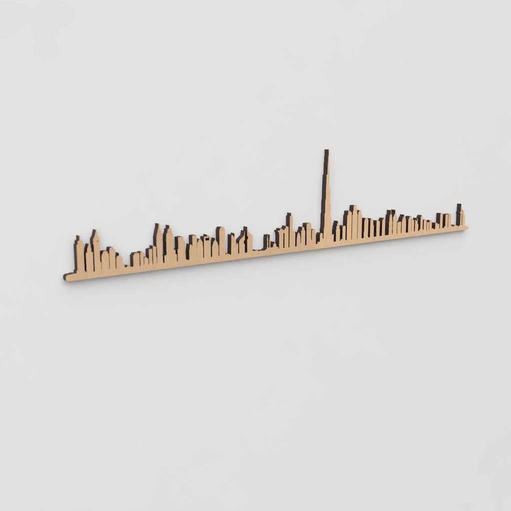 Pieza artesanal en madera con el skyline icónico de Dubái.