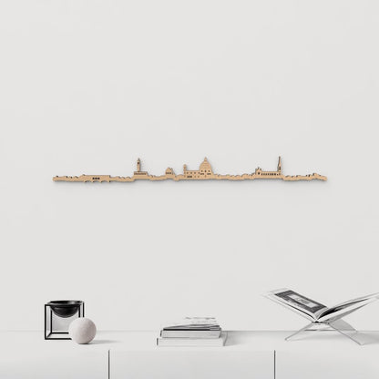 Decoración de pared en madera marrón con el skyline artístico de Florencia.