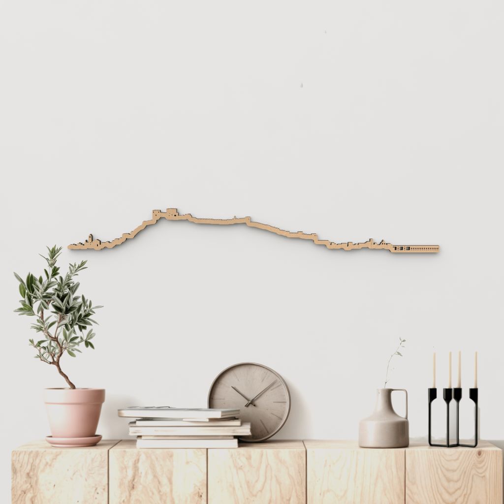 Silueta skyline de Almería en madera de abedul color marrón para decoración mural.