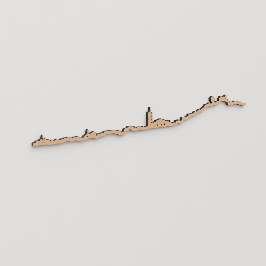 Skyline Cortegana en madera, decoración de pared elegante y moderna.