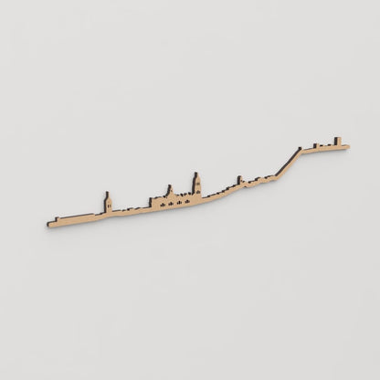 Skyline Jaén en madera, decoración de pared elegante y moderna.