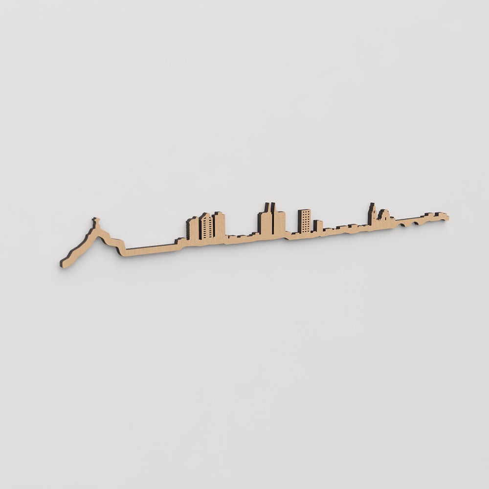 Skyline Murcia en madera, decoración de pared elegante y moderna.