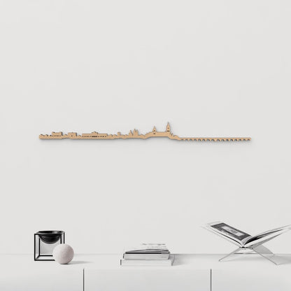 Silueta skyline de Salamanca en madera color marrón para decoración mural.