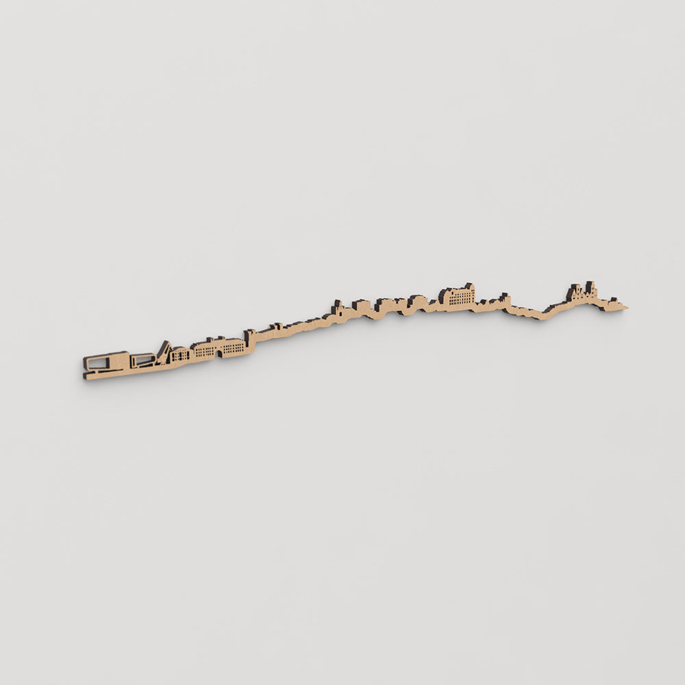 Skyline Santander en madera, decoración de pared elegante y moderna.