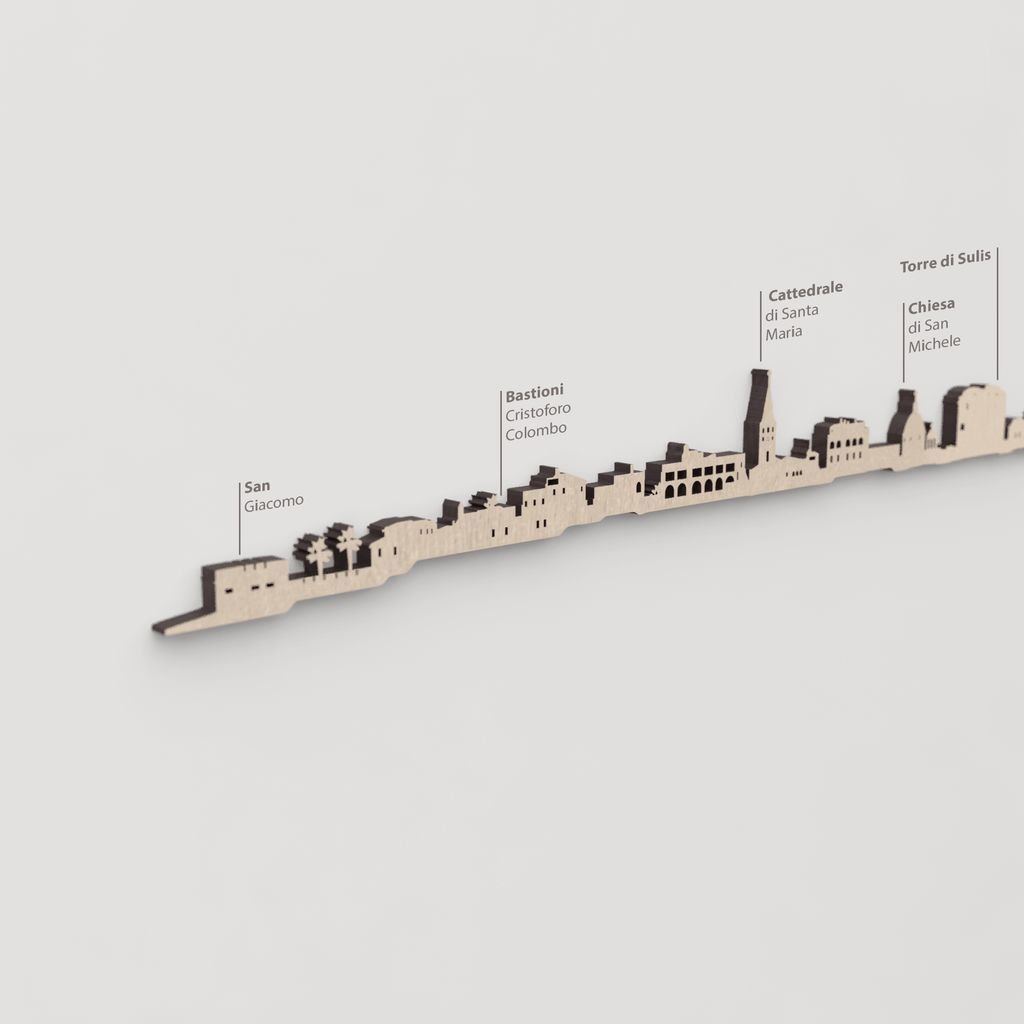 Skyline Alghero – primer plano de Bastioni Cristoforo Colombo en madera natural.