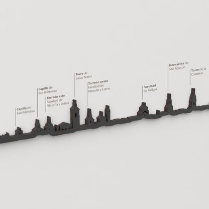 Skyline Alcalá de Henares – detalle de la Capilla de San Ildefonso en madera negra.
