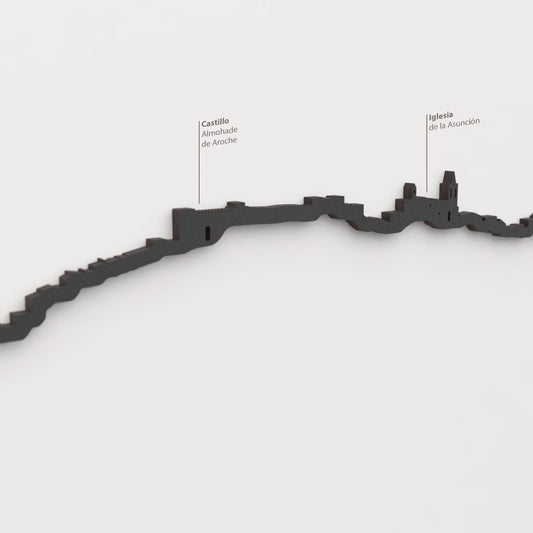 Detalle del Castillo Almohade de Aroche en la silueta de madera del skyline de Aroche.