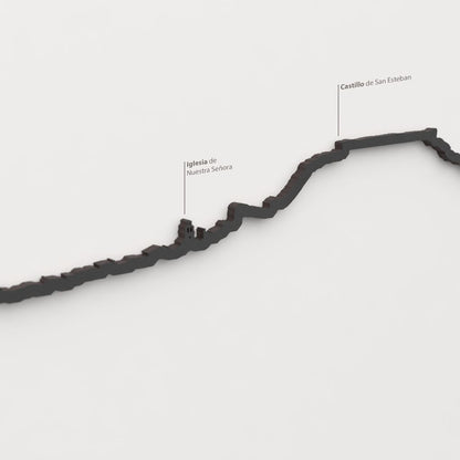 Skyline San Esteban de Gormaz – detalle del Castillo de San Esteban en madera negra.