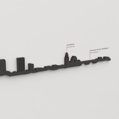 Skyline Murcia – detalle de la Catedral de Murcia en madera negra.