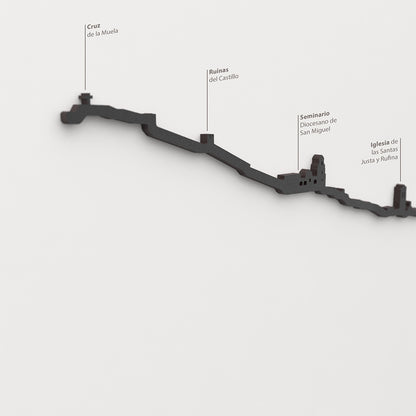 Skyline Orihuela – detalle de la Cruz de la Muela en madera negra.