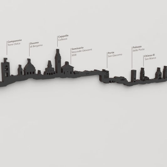 Skyline Bergamo – detalle del Duomo di Bergamo en madera negra.