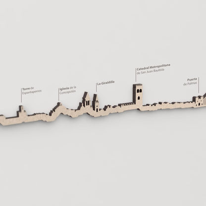 Skyline Badajoz – primer plano de la Iglesia de la Concepción en madera natural.