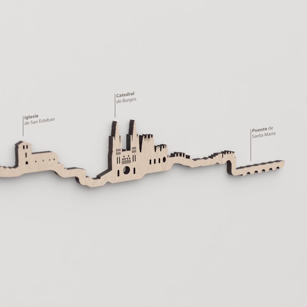 Skyline Burgos – primer plano de la Iglesia de San Esteban en madera natural.