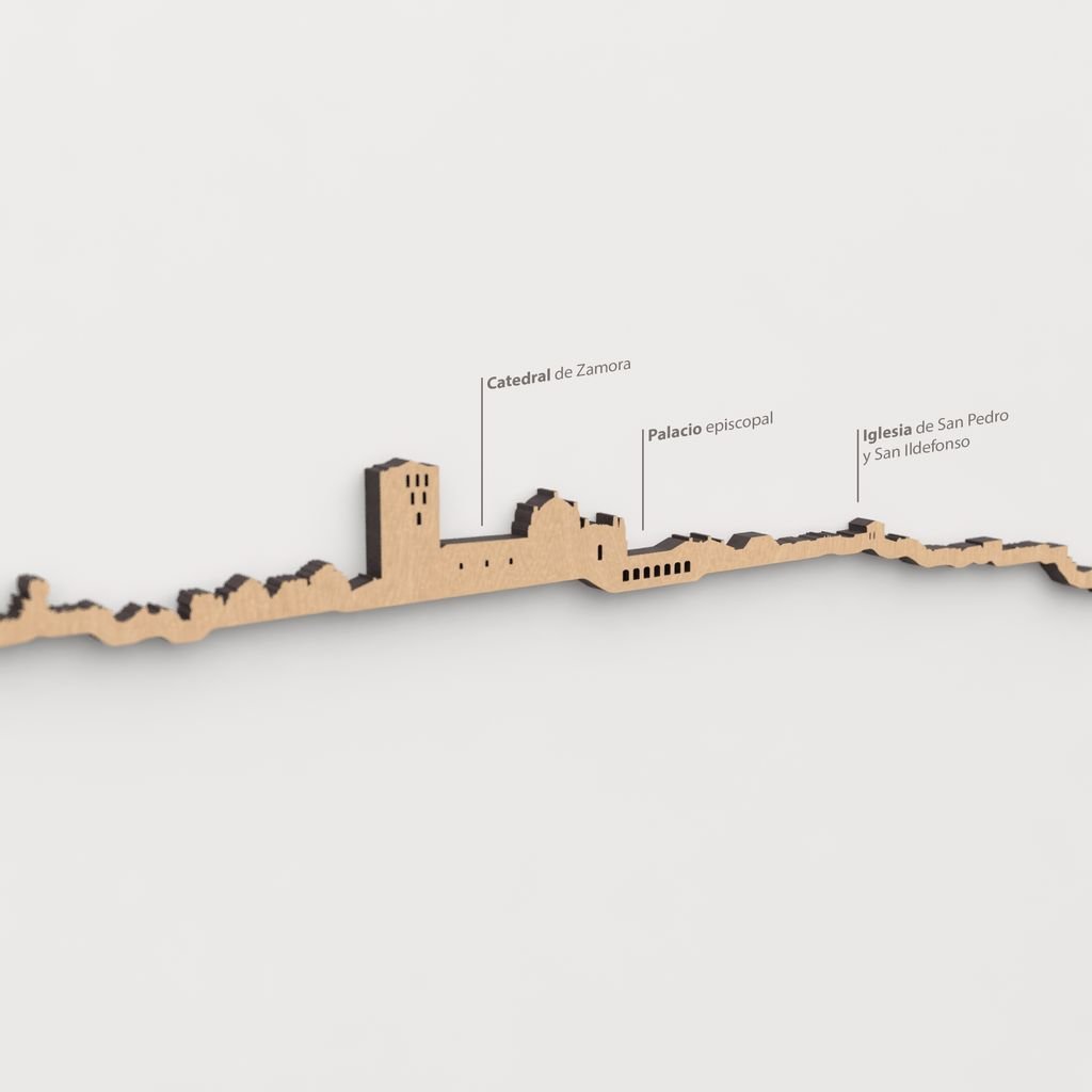 Vista detallada de la Iglesia de San Pedro y San Ildefonso en el skyline de Zamora color marrón.