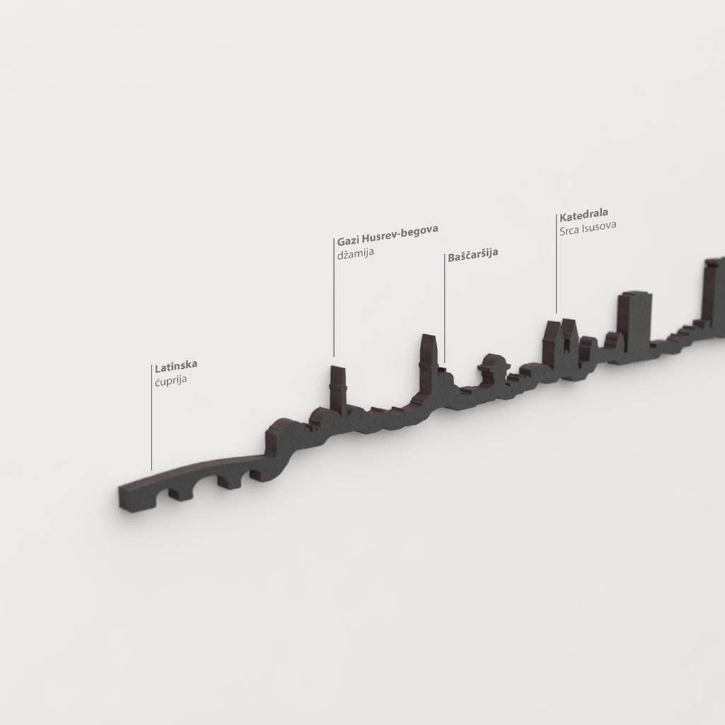 Skyline Sarajevo – detalle de la Katedrala Srca Isusova en madera negra.