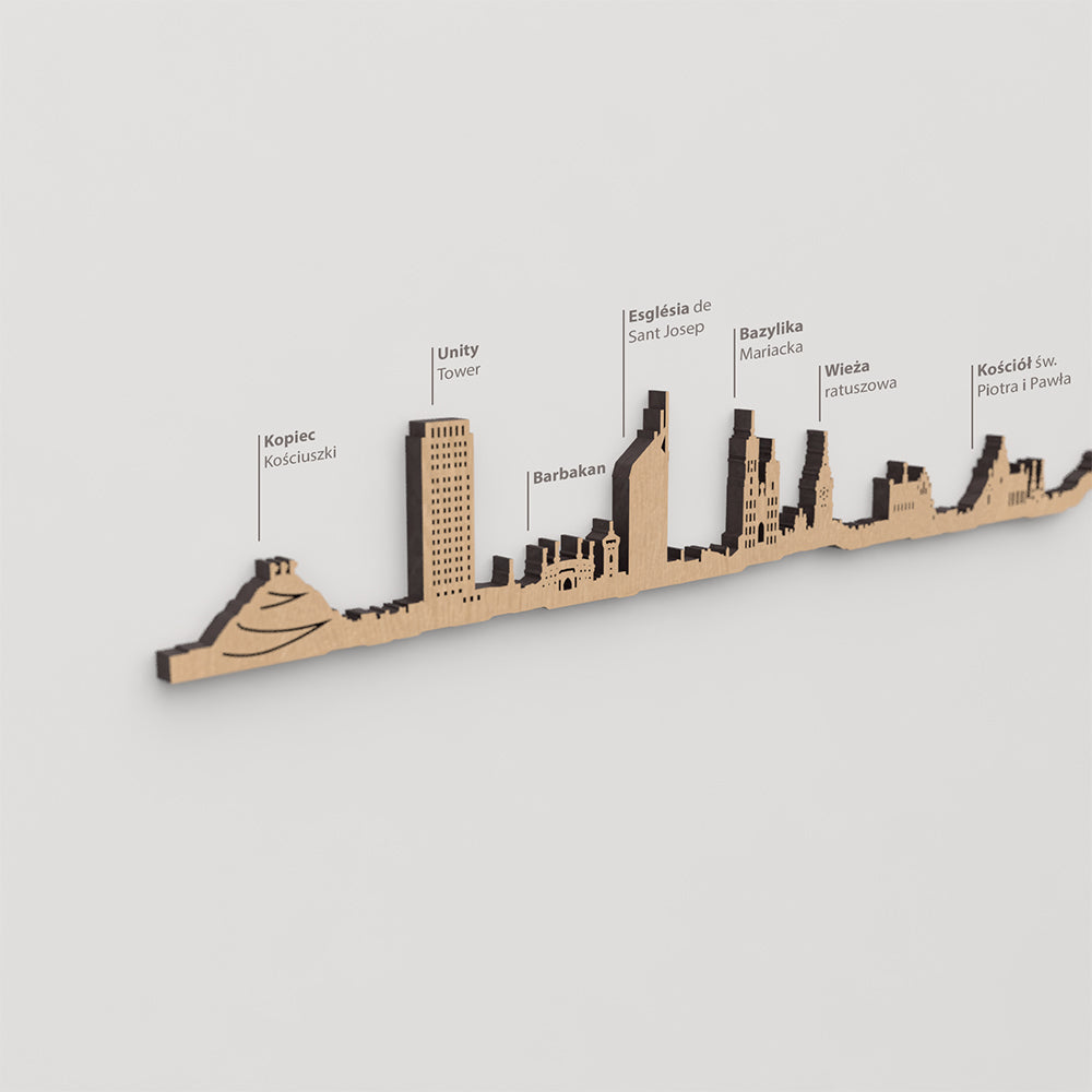 Skyline Cracovia – detalle de Kościół św. Piotra i Pawła en madera marrón.