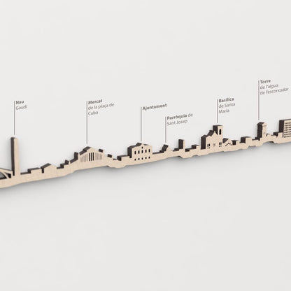 Skyline Mataró – primer plano de Mercat de la Plaça de Cuba en madera natural.