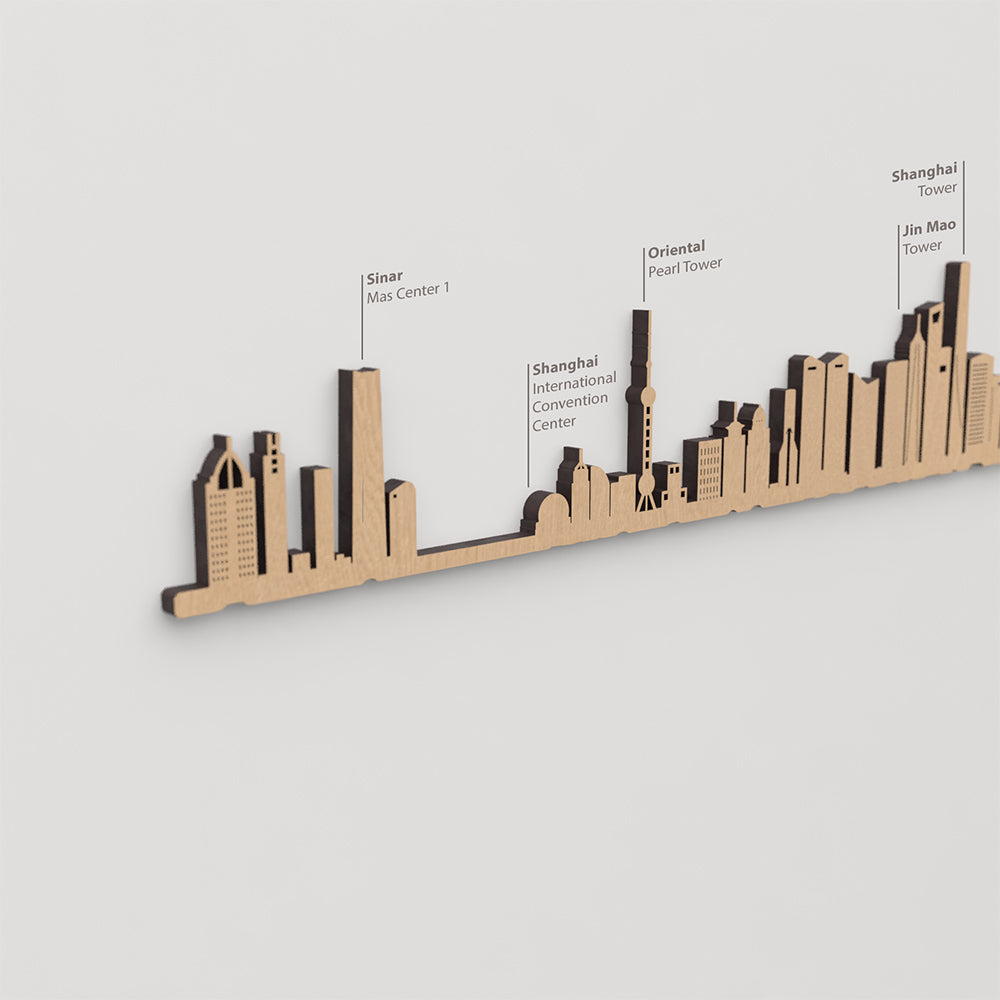 Skyline Shanghái – detalle de la Oriental Pearl Tower en madera marrón.