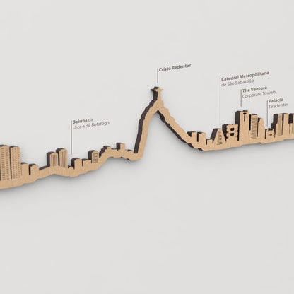 Skyline Río de Janeiro – detalle del Palacio Tiradentes en madera marrón.