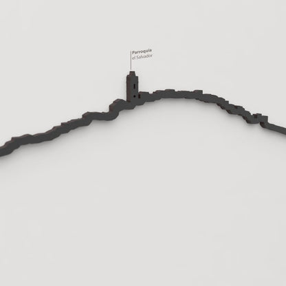 Detalle de la Parroquia el Salvador en la silueta skyline de El Ballestar.