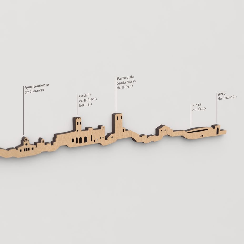 Vista detallada de la Parroquia de Santa María de la Peña en el skyline de Brihuega.