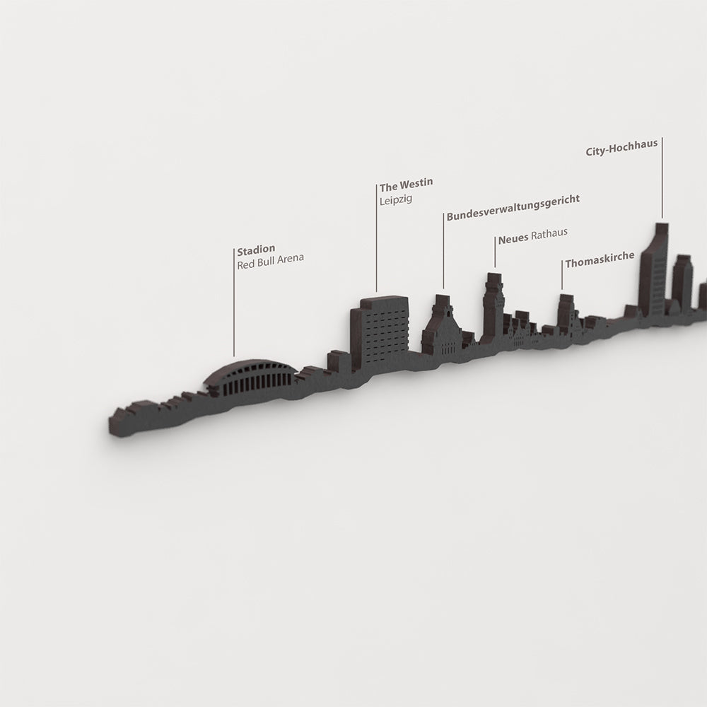 Skyline Leipzig – detalle del Red Bull Arena en madera negra.